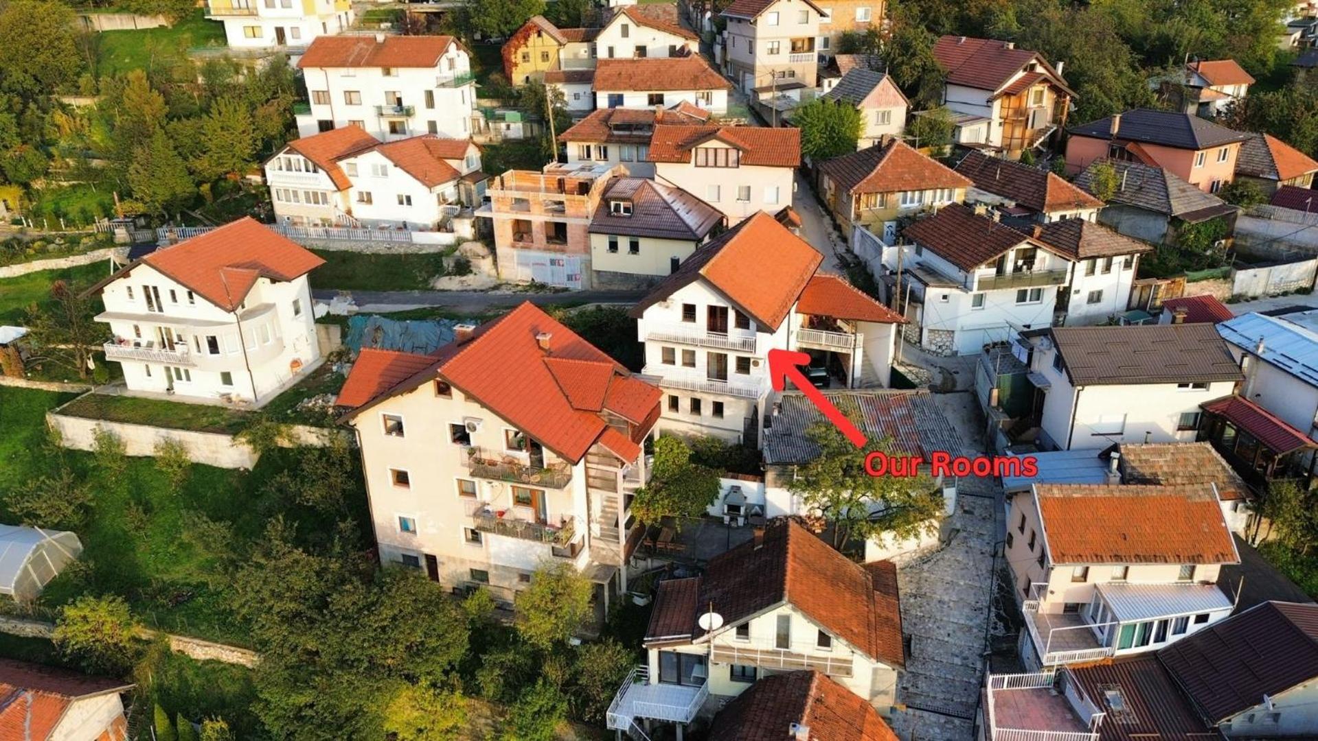 Отель Prenociste 3 Sobe Сараево Экстерьер фото